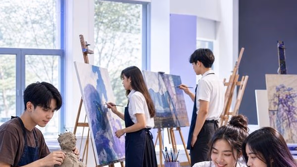 ภาพประกอบบทความ TCAS70 มช. คณะวิจิตรศิลป์: 17 โครงการ รับรวม 113 ที่นั่ง